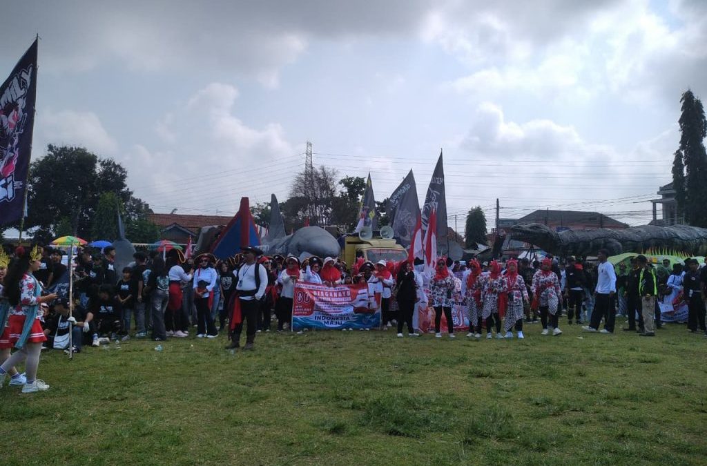 Karnaval Kemerdekaan Desa Kuripan Kidul Meriahkan HUT RI ke-80