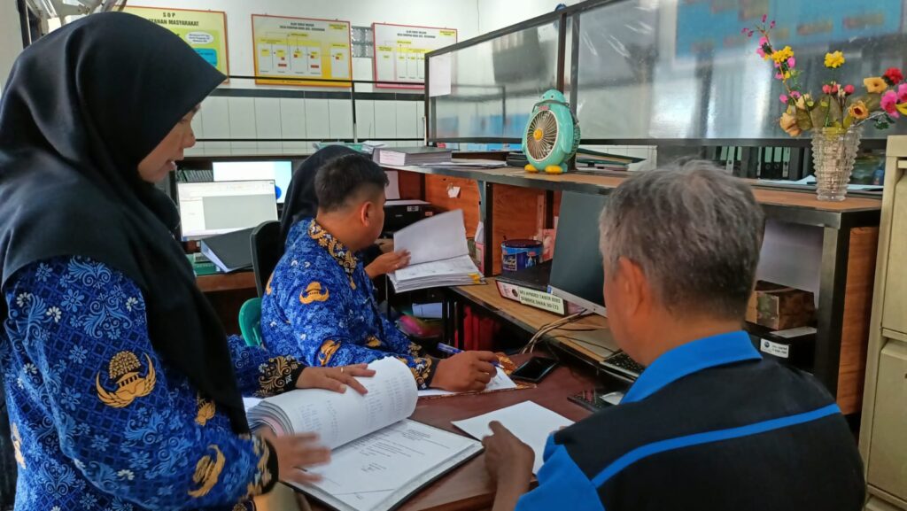 Monitoring dan Evaluasi Penyelenggaraan Pemerintah Desa Kuripan Kidul